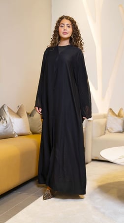 عباية باكمام مكسرة