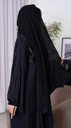 عباية كلوش كسرات من الخلف