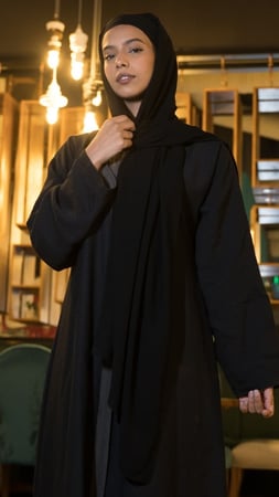 طرحة ربط سادة 4 ألوان