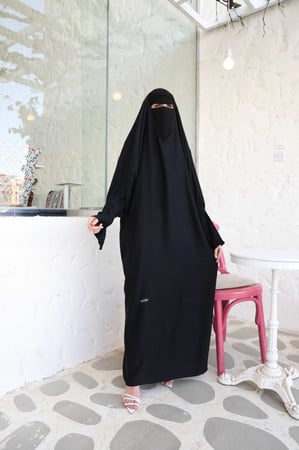 عباية راس اكمام كلوش