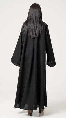 عباية مقفلة بياقه