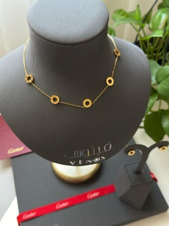 سلسال وحلق  كارتيه