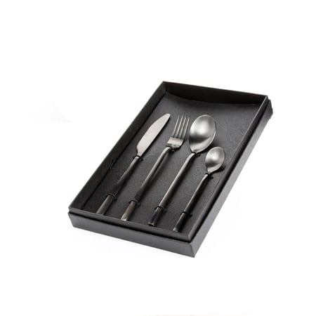 طقم أدوات تناول الطعام