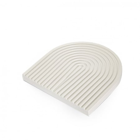 تقديم خشبي أبيض