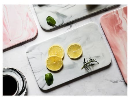 تقديم سيراميك صغير