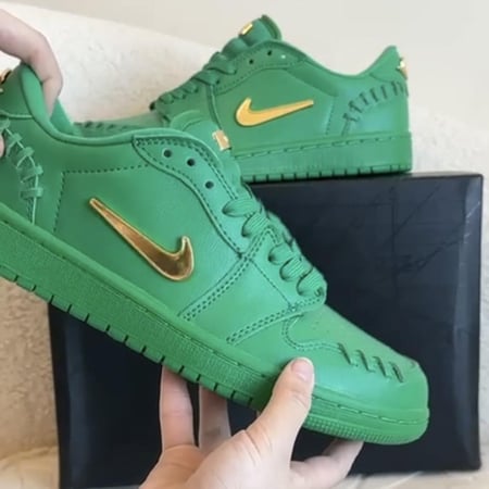 JORDAN 1 LOW METHOD OF MAKE LUCKY GREEN