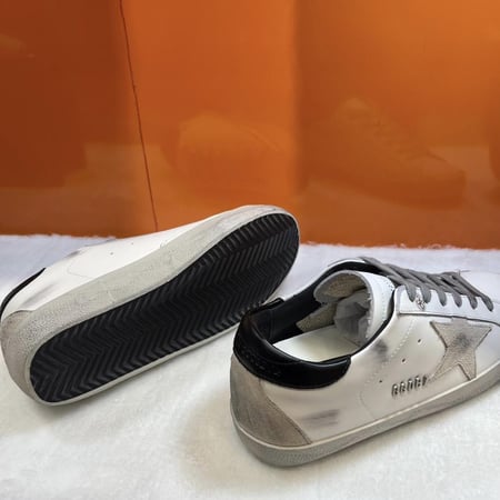 Golden Goose Super-Star distressed-finish