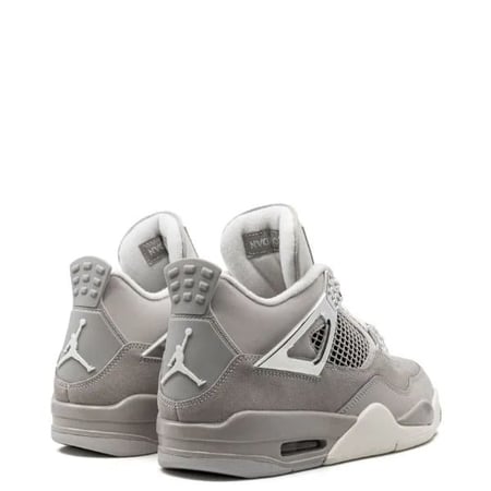 Air Jordan 4 "Frozen Moments"