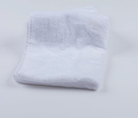 مناشف و أرواب استحمام مصري صغيرة فاخرة سريعة الامتصاص ناعمة من اشبيل