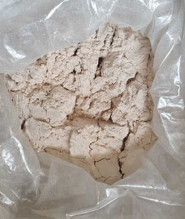 ميتاليك ميكا بودرة لون اوف وايت g45 ناعم علبة حجم 50 مللي