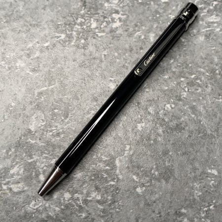 قلم كارتير أسود وسلفر نحيف