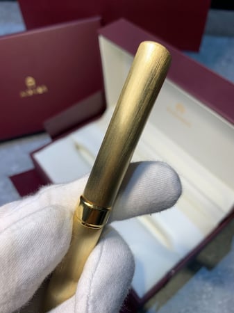 قلم أقنر ذهبي8