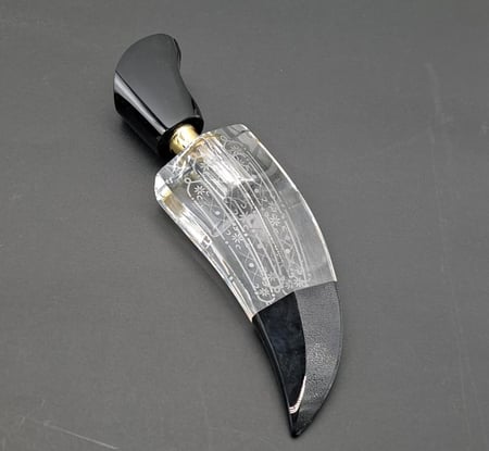 خنجر كريستال