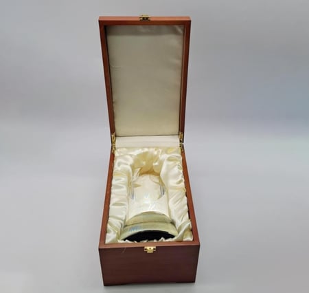 درع كريستال فاخر