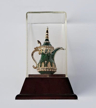 دلة تراثية معدنية