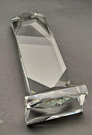 درع  كريستال قاعدة شفاف