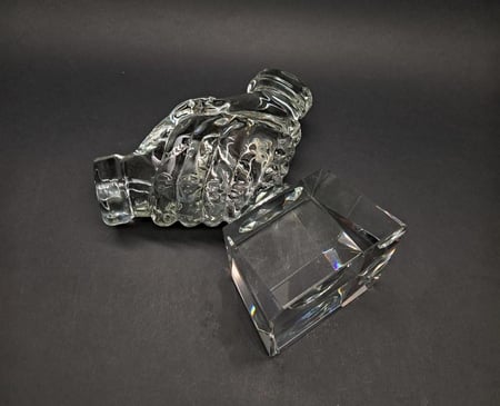 تروفي كريستال يدين (مصافحة)