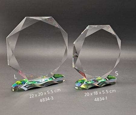 درع  كريستال  مثمن ملون