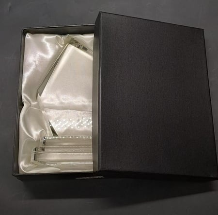 درع كريستال 73-12