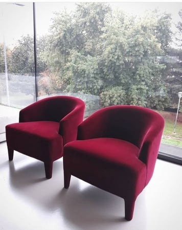 يُنتج حسب الطلب