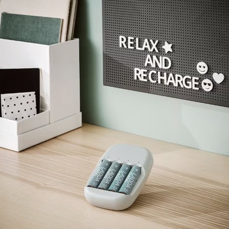 ايكيا | شاحن بطاريات صغيرة وكبيرة IKEA | STENKOL | AA AAA Battery Charger