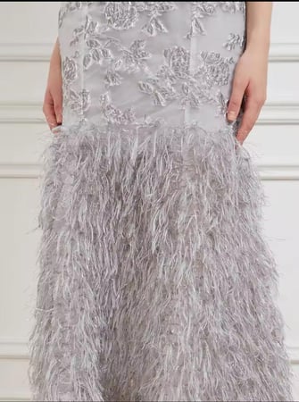 فستان رمادي