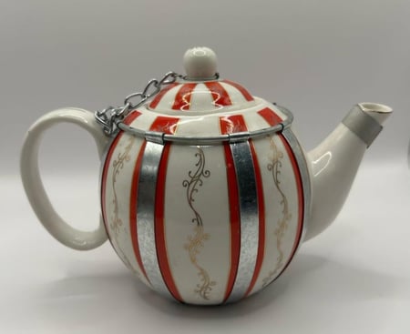 ابريق شاهي بورسلان نقشة كويتيه اشكال ومقاسات متنوعة