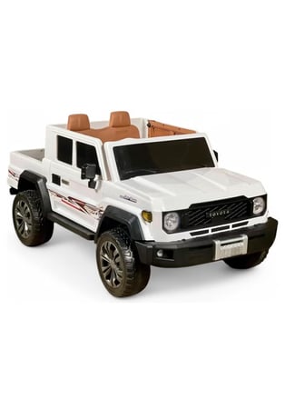 شاص تايوتا الكهربائية  باربعة محركات مع الشيلات