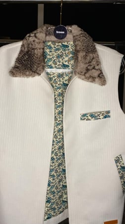 سديري جوخ ابيض