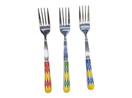 أشواك غضار اللون الخضر