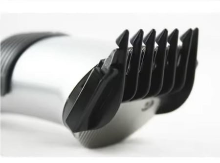 مكينة حلاقة للشعر متعددة الرؤوس