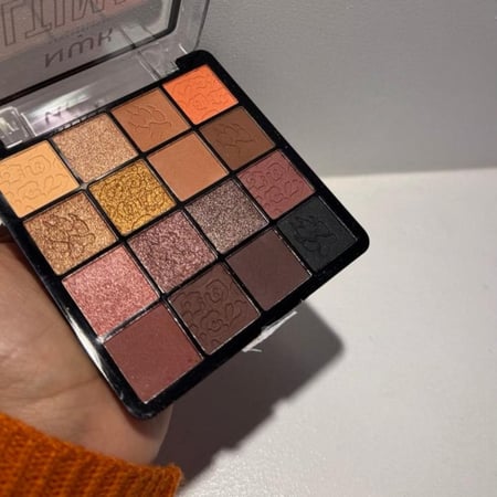 باليت اظلال عيون