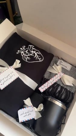 بوكس الشتاء بلوفر شال وكوب