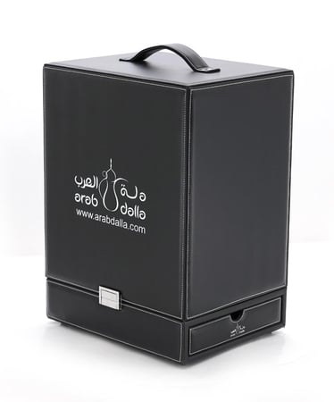 صندوق دلة العرب الجلدي