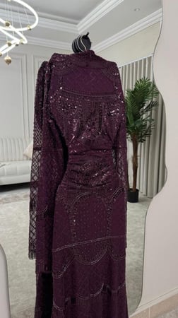 فستان سهرة تطريز كامل