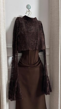 فستان ناعم بني