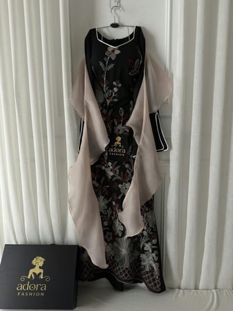 فستان  انيق مورد