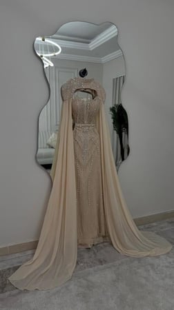 فستان سهرة بيج انيق