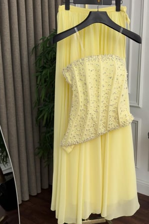 فستان سهرة ناعم