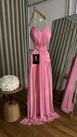 فستان ناعم بينكي