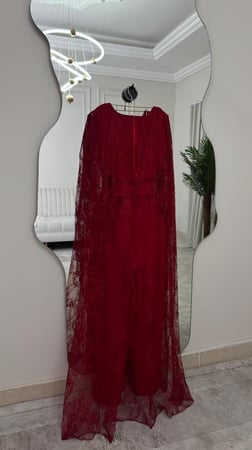 فستان سهرة احمر