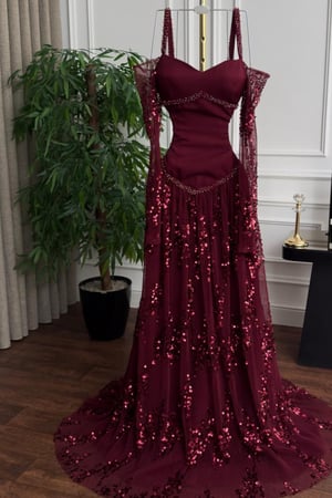 فستان سهرة برغندي