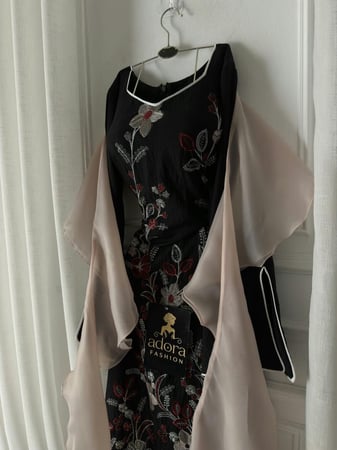 فستان  انيق مورد