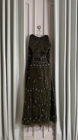 فستان سهرة تطريز كامل