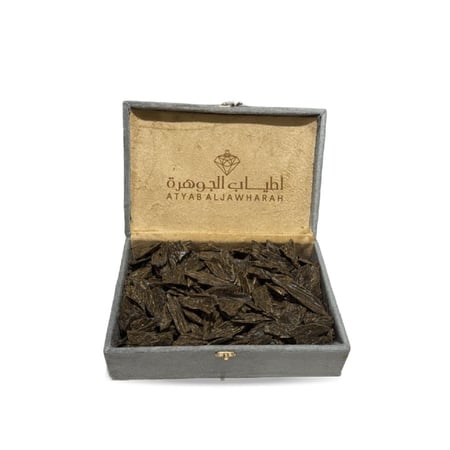 تسوق للحصول علي كيلو عود كلمنتان الملكي - البخور - اطياب