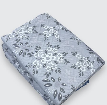 مفرش مضغوط مطرز نفر / نفر ونص