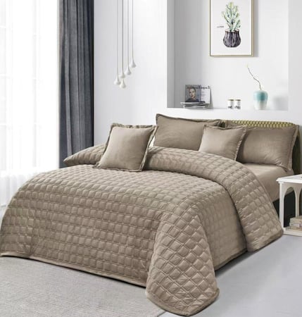 مفرش مضغوط مخمل (نفرين)