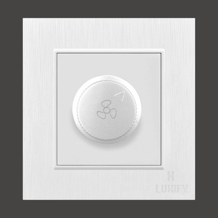 مفتاح مروحة ابيض لوكسيفاي