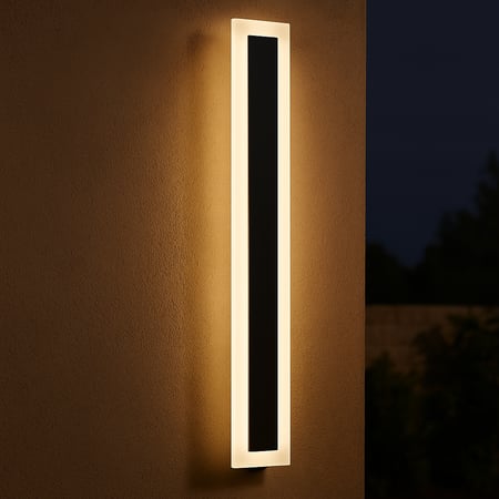 إضاءة جدارية لينير 200 سم – إضاءة صفراء، تصميم مربع