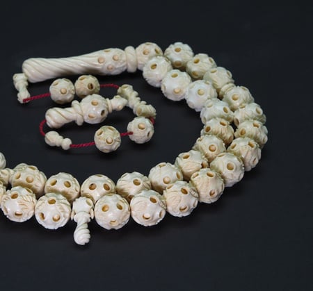 قوافل سبحة من عاج طبيعي منحوت عمل خاص IV0047